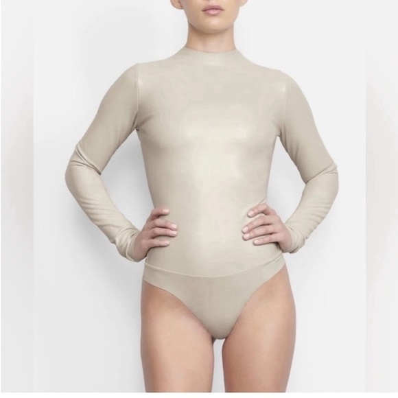 Skims Grey Pleather Long Sleeve Zip Up Bodysuit - Picture 1 of 3